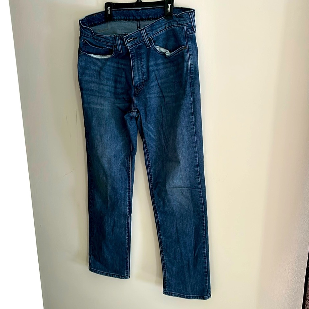 Men’s Levi pants